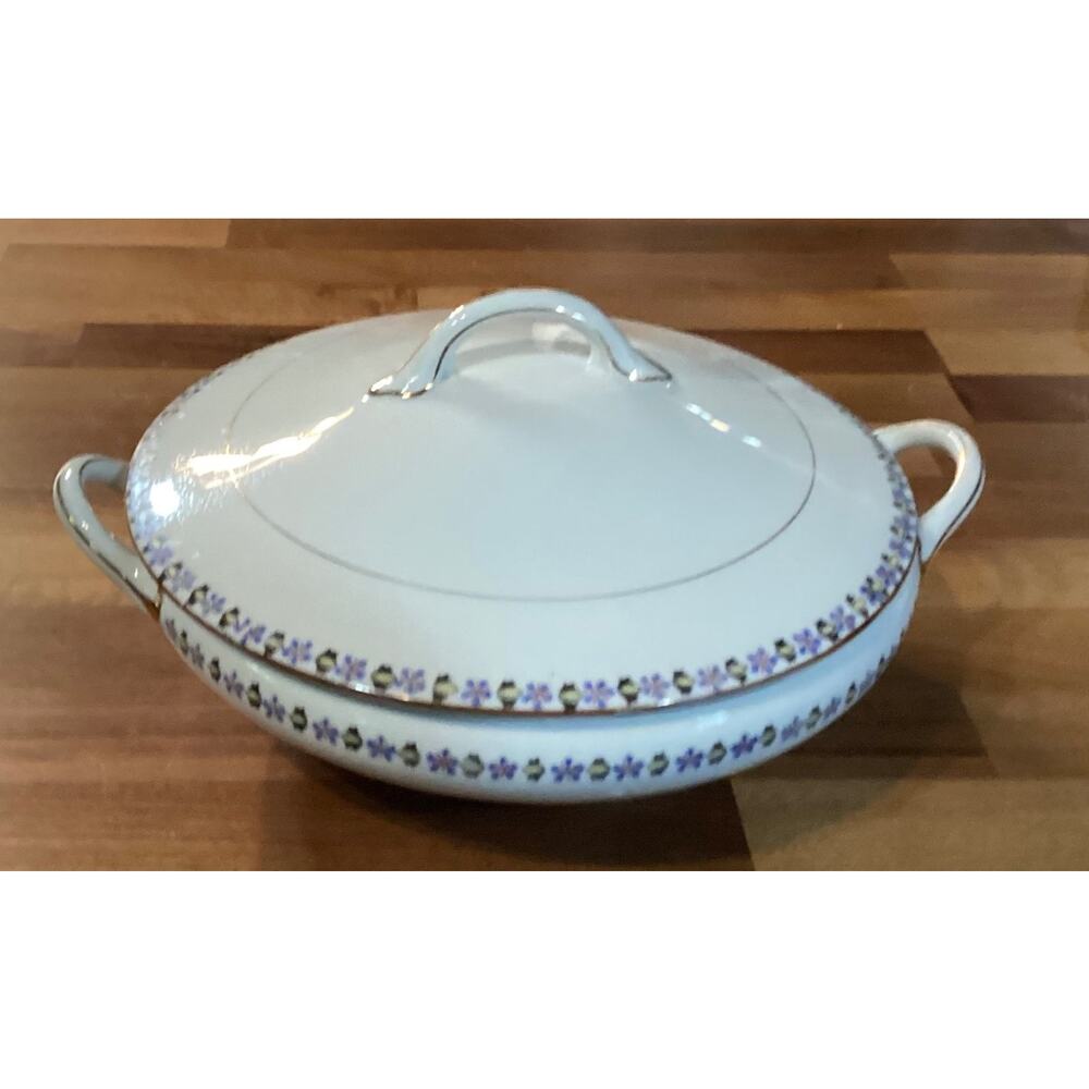 Noritake Nippon Japan Covered Casserole Serving Dish Vintage Blue Cornflowers